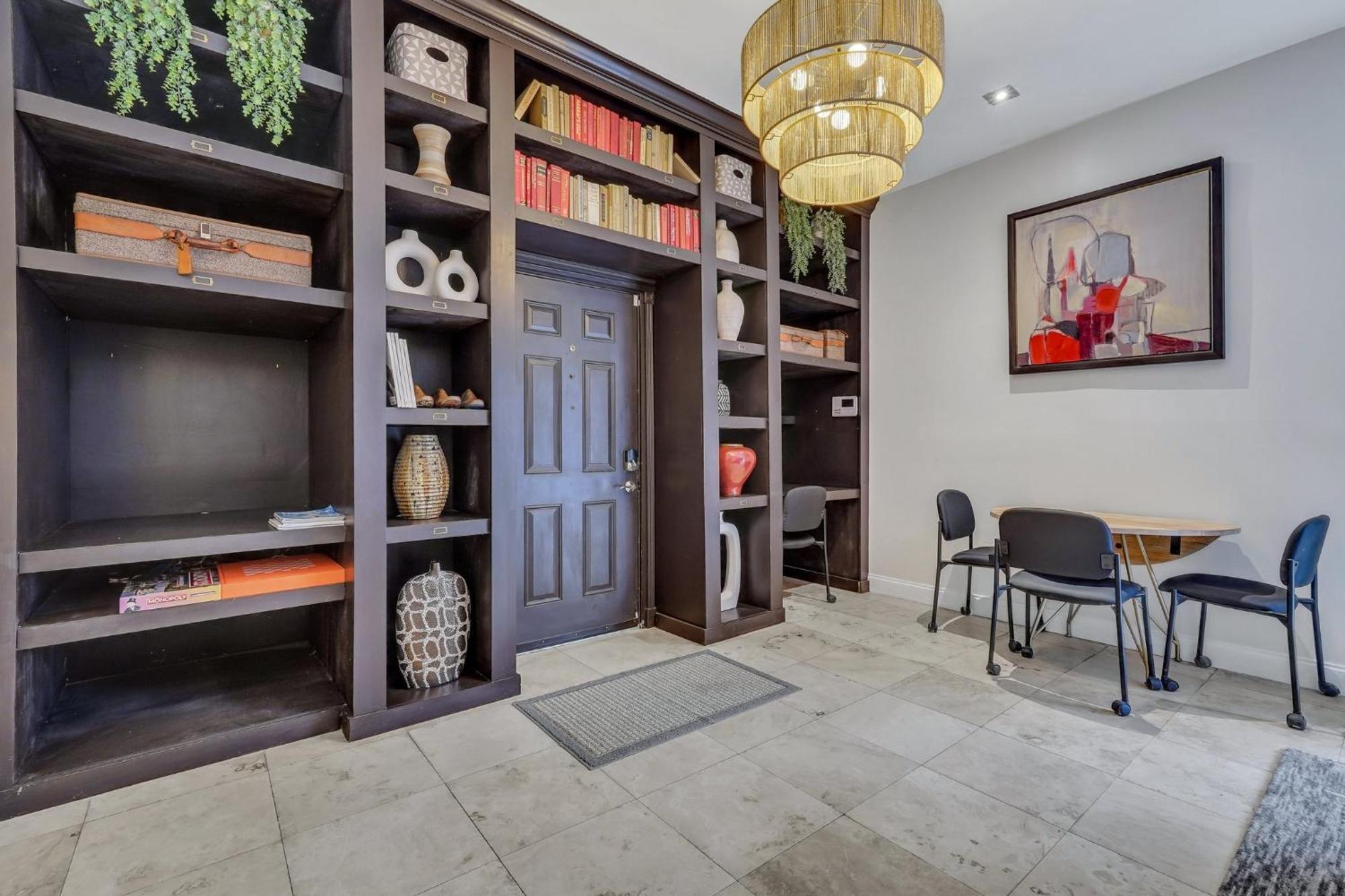 فيلا The Lincoln Loft, Near Forsyth Park With Free Parking سافانا المظهر الخارجي الصورة